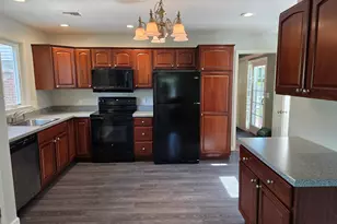 15 Van Buren Rd, Enfield, CT 06082 - Photo 34