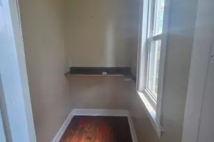 242 Enfield St, Hartford, CT 06112 - Photo 8