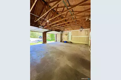 245 Martha Street, Torrington, CT 06790 - Photo 32