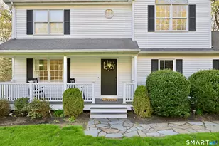 47 Dunbar Ln, Hamden, CT 06514 - Photo 2