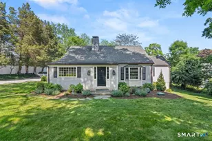 28 East Ln, Darien, CT 06820 - Photo 1