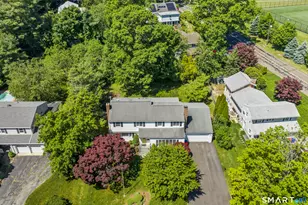 36 Dairy Farm Rd, Norwalk, CT 06851 - Photo 2
