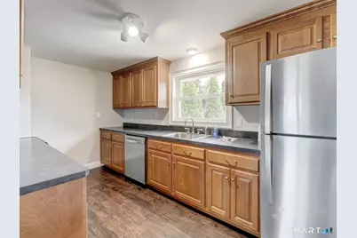 25 Amity Street, Meriden, CT 06450 - Photo 16