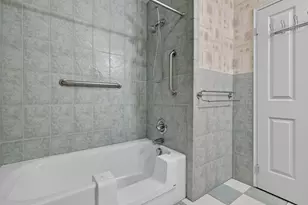 46 Hampton Park, Branford, CT 06405 - Photo 14