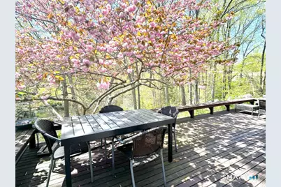83 Jacobs Lane, Guilford, CT 06437 - Photo 10