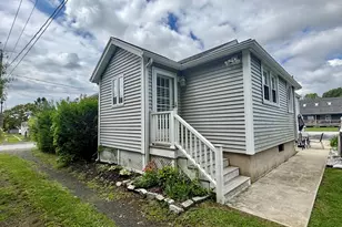 40 Portland Ave, Old Lyme, CT 06371 - Photo 36