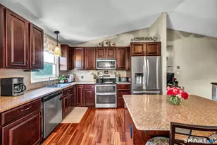 258 Candlewood Dr, Bristol, CT 06010 - Photo 12