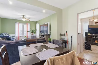118 Blackhall Street, New London, CT 06320 - Photo 10