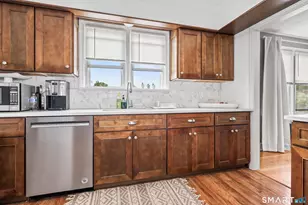 1103-1105 Capitol Ave, Bridgeport, CT 06606 - Photo 12