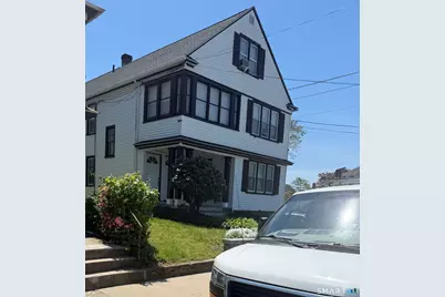 1103-1105 Capitol Avenue, Bridgeport, CT 06606 - Photo 2
