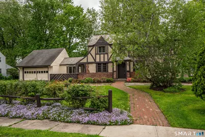 2308 Albany Avenue, West Hartford, CT 06117 - Photo 2