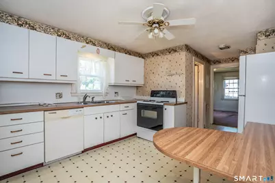 269 Poquonock Avenue, Windsor, CT 06095 - Photo 12