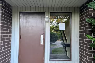 7 Padanaram Rd, Danbury, CT 06811 - Photo 2