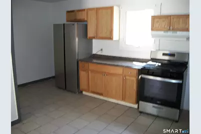 27 Lilac Street #2, New Haven, CT 06511 - Photo 2