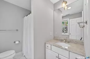 70 W Meadow Rd, Hamden, CT 06518 - Photo 12