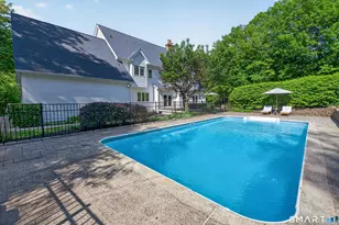 70 W Meadow Rd, Hamden, CT 06518 - Photo 36