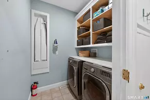 70 W Meadow Rd, Hamden, CT 06518 - Photo 32