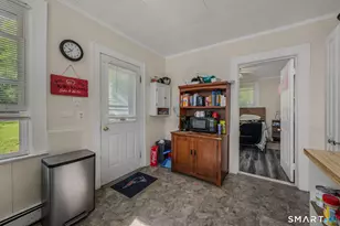 231 Poquonnock Rd, Groton, CT 06340 - Photo 6