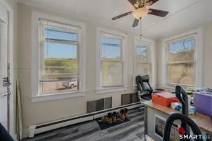 231 Poquonnock Rd, Groton, CT 06340 - Photo 10