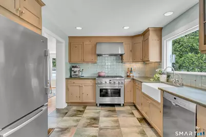 5 Tyler Avenue, Branford, CT 06405 - Photo 14
