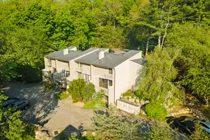 19 Clubhouse Dr, Woodbury, CT 06798 - Photo 1
