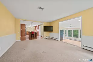 20 Saxton Brook Dr, Simsbury, CT 06070 - Photo 14
