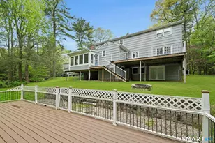 20 Saxton Brook Dr, Simsbury, CT 06070 - Photo 6