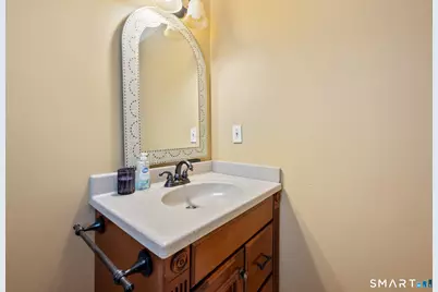 20 Saxton Brook Drive, Simsbury, CT 06070 - Photo 24
