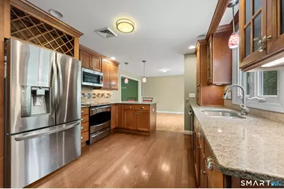 20 Saxton Brook Drive, Simsbury, CT 06070 - Photo 20