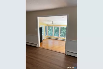 20 Saxton Brook Drive, Simsbury, CT 06070 - Photo 12