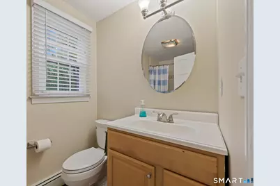 20 Saxton Brook Drive, Simsbury, CT 06070 - Photo 32