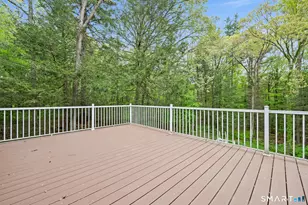 20 Saxton Brook Dr, Simsbury, CT 06070 - Photo 4