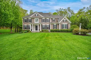 16 Sweetheart Mountain Rd, Canton, CT 06019 - Photo 2