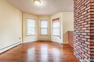 41-43 Dean St, Hartford, CT 06114 - Photo 8