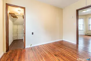 41-43 Dean St, Hartford, CT 06114 - Photo 16