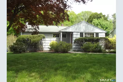 14 Overlook Avenue, Groton, CT 06335 - Photo 1