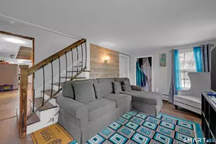 276 Washington St, Norwich, CT 06360 - Photo 12
