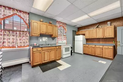 880 Asylum Avenue, Hartford, CT 06105 - Photo 18