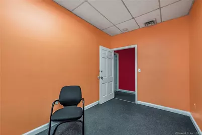 880 Asylum Avenue, Hartford, CT 06105 - Photo 16