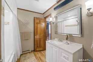 348 Boston Post Rd, Waterford, CT 06385 - Photo 18