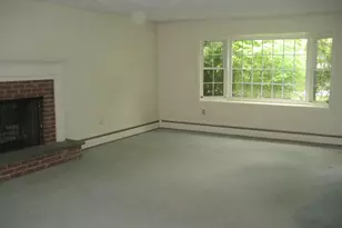 12 Tanglewood Dr, Norwich, CT 06360 - Photo 2