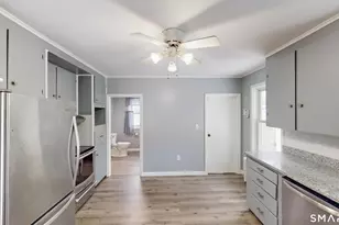 55 Mechanics St, Putnam, CT 06260 - Photo 14