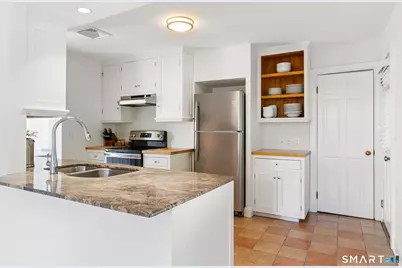 14 Norwalk Avenue, Westport, CT 06880 - Photo 12