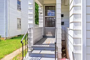 89-91 Maplewood Ave, West Hartford, CT 06119 - Photo 1