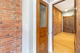 1 Linden Pl, Hartford, CT 06106 - Photo 32