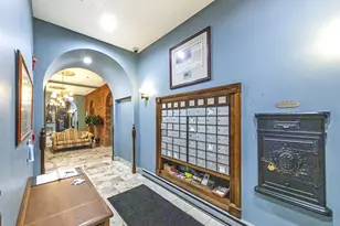 1 Linden Pl, Hartford, CT 06106 - Photo 6