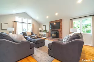 43 Flynn Ln, Middletown, CT 06457 - Photo 6
