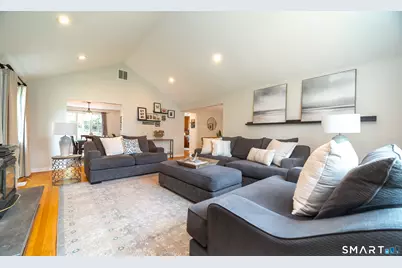 43 Flynn Lane, Middletown, CT 06457 - Photo 8