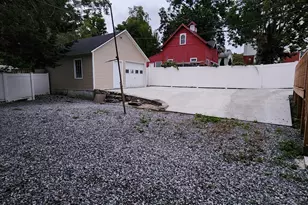 720 Main St, Plymouth, CT 06782 - Photo 20