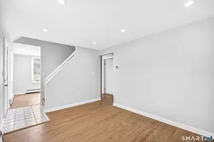 221 Meadows End Rd, Milford, CT 06460 - Photo 6